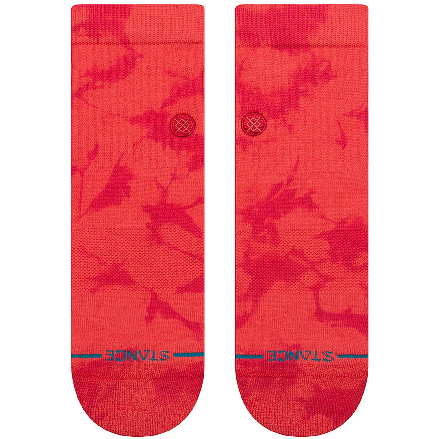 Dye Namic Red Quarter Ankle Socks | Women's