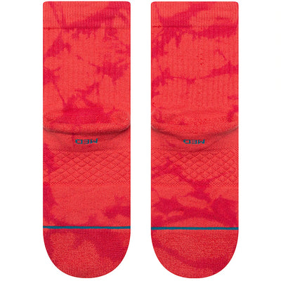 Dye Namic Red Quarter Ankle Socks | Women's